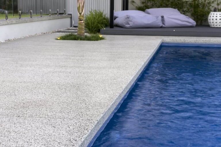 Seamless Pool Edging in Petrie