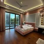luxury service Apartment in Delhi