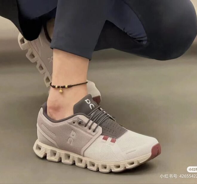 Zapatos OnCloud para un movimiento que nunca se detiene