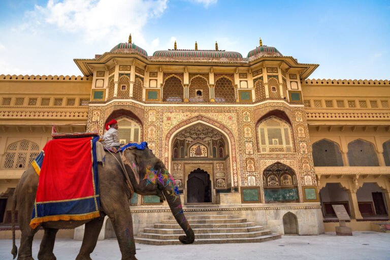 Mathura to Jaipur Taxi | Mathura to Jaipur Cab