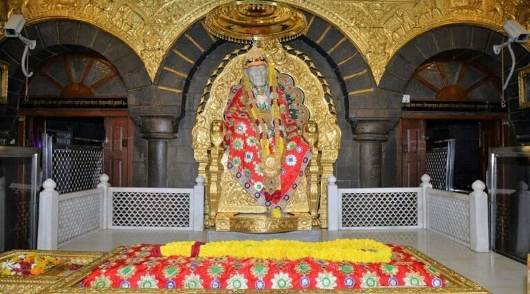Thane to Shirdi Taxi | Thane to Shirdi Cab
