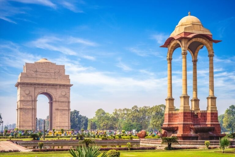 Kanpur to Delhi Cab | Kanpur to Delhi Taxi