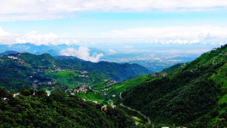 Reserve a Dehradun to Delhi taxi service with verified drivers who prioritize your safety and comfort. Travel in well-maintained vehicles with experienced chauffeurs for a secure and dependable trip.