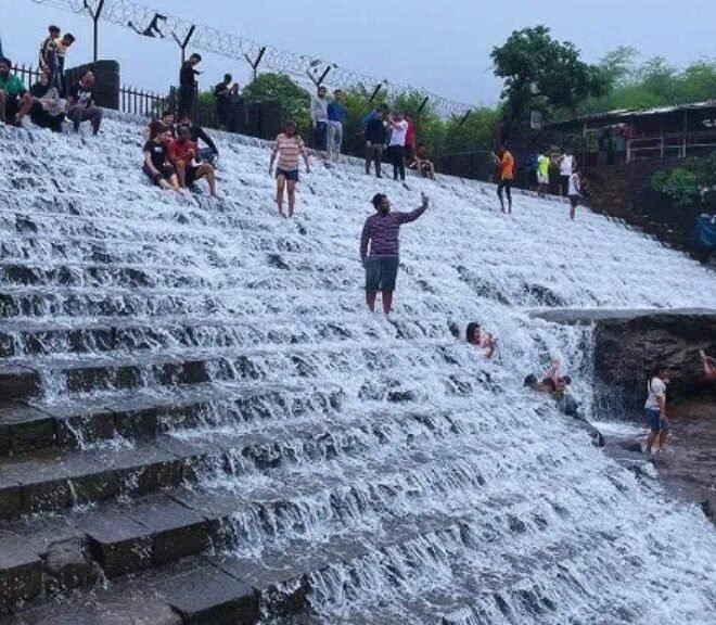 Mumbai To Lonavala Cab Booking | Check Taxi Fare & Book Online