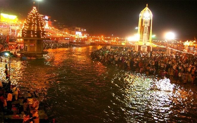 Mumbai to Nashik taxi service | Check Taxi Fare & Book Online