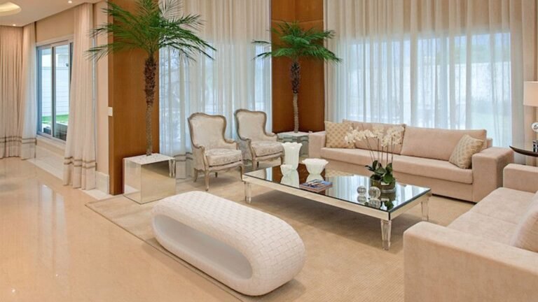 What Should I Look for When Hiring a Premium Property Management Service for My Rental Property?