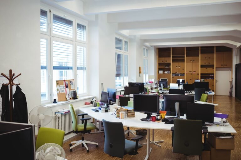 Buying Office Furniture Online in Singapore: What to Check Before You Order