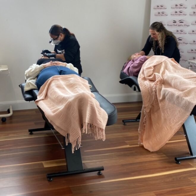 Beauty Salon in Oakleigh South