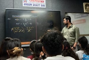 Best Chemistry Online Classes for IIT-JEE