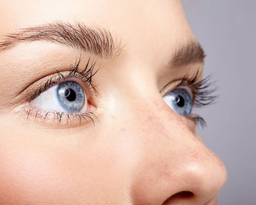 Upper Blepharoplasty in London: How Are Natural-Looking Results Considered During Treatment Planning?