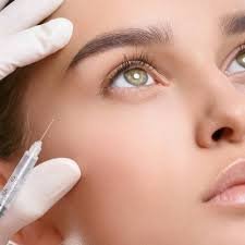 Botox Injections in Dubai: Smooth Fine Lines & Wrinkles